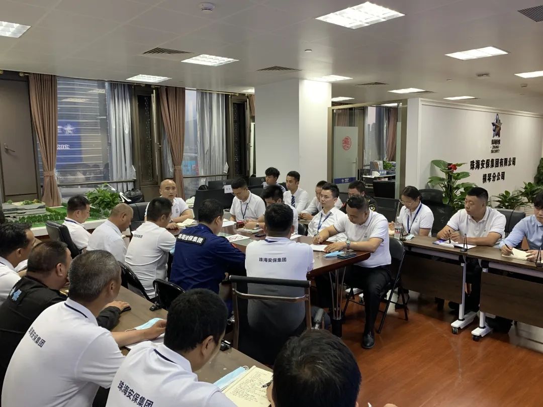 1652670463976889.jpg 2dc8ed56606753dcbf55802797984a40.jpg